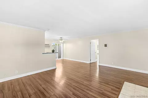 Living - 620 E Lexington Ave #13, El Cajon, CA 92020 photo 3 of 16