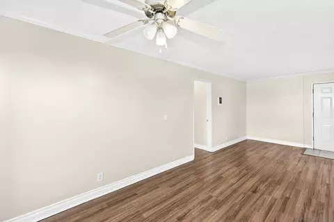 Living - 620 E Lexington Ave #13, El Cajon, CA 92020 photo 13 of 16
