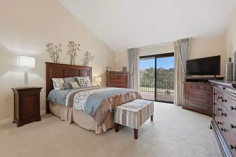 Bedroom - 10649 Meadow Glen Way E, Escondido, CA 92026 photo 1 of 6