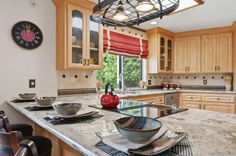 Kitchen - 10649 Meadow Glen Way E, Escondido, CA 92026 photo 8 of 8