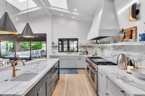 Kitchen - 1130 Pine St, Coronado, CA 92118 photo 4 of 6