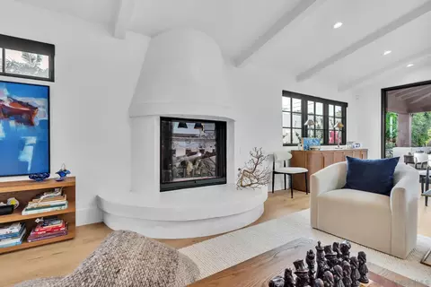 Living - 1130 Pine St, Coronado, CA 92118 photo 6 of 7