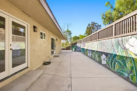 Exterior - 2901 Helix, Spring Valley, CA 91977 photo 7 of 8