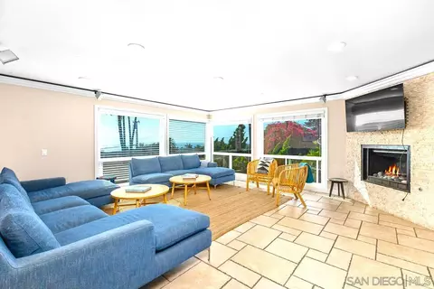 Living - 1576 Lorraine, Encinitas, CA 92024 photo 1 of 1