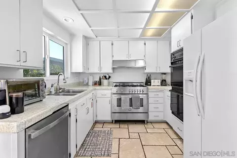 Kitchen - 1576 Lorraine, Encinitas, CA 92024 photo 1 of 2