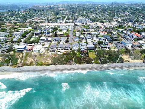 View/Area - 1576 Lorraine, Encinitas, CA 92024 photo 2 of 15
