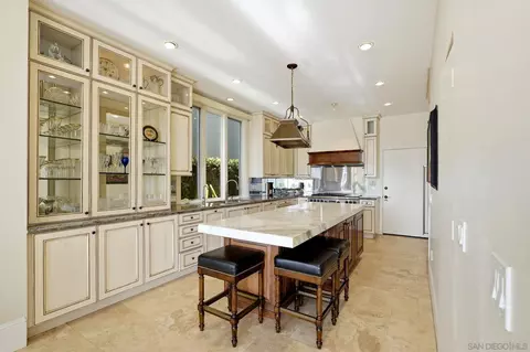 Kitchen - 7 Green Turtle Rd, Coronado, CA 92118 photo 1 of 5
