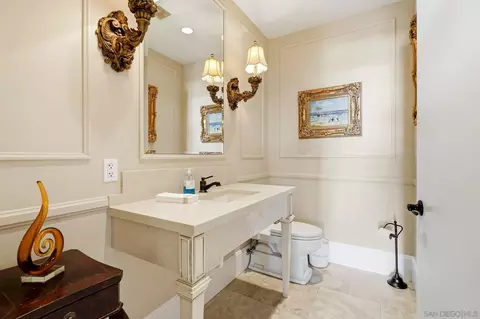 Bath - 7 Green Turtle Rd, Coronado, CA 92118 photo 1 of 7