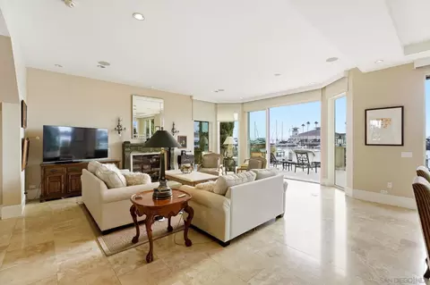 Living - 7 Green Turtle Rd, Coronado, CA 92118 photo 4 of 10