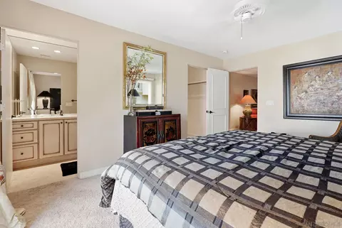 Bedroom - 7 Green Turtle Rd, Coronado, CA 92118 photo 6 of 8
