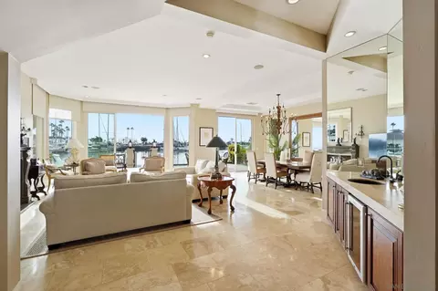 Living - 7 Green Turtle Rd, Coronado, CA 92118 photo 3 of 10