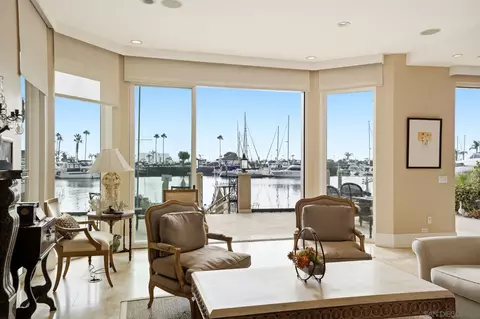 Living - 7 Green Turtle Rd, Coronado, CA 92118 photo 2 of 10