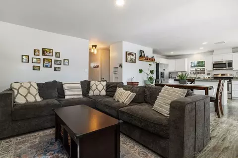 Living - 13922 Frame Rd, Poway, CA 92064 photo 1 of 5