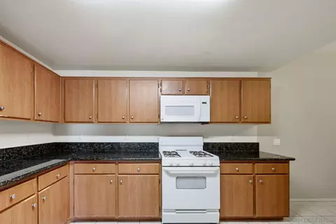 Kitchen - 31369 David, Temecula, CA 92592 photo 3 of 4