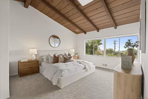 Bedroom - 1616 Clemson Cir, La Jolla, CA 92037 photo 5 of 6