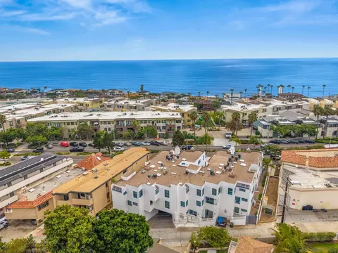 View/Area - 5437 La Jolla Blvd, La Jolla, CA 92037 photo 5 of 11