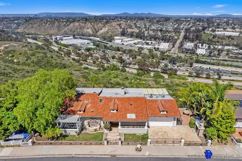 View/Area - 5713 Desert View Dr, La Jolla, CA 92037 photo 4 of 8