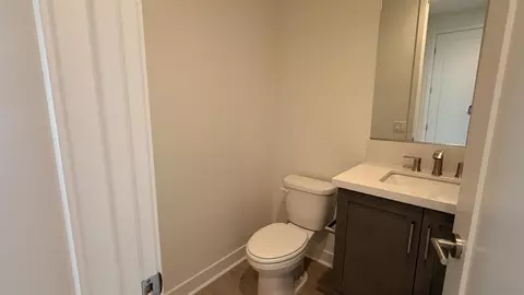 Bath - 7765 La Mesa Summit Dr, La Mesa, CA 91941 photo 1 of 4