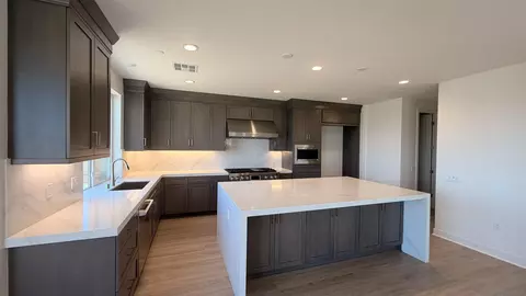 Kitchen - 7765 La Mesa Summit Dr, La Mesa, CA 91941 photo 1 of 3