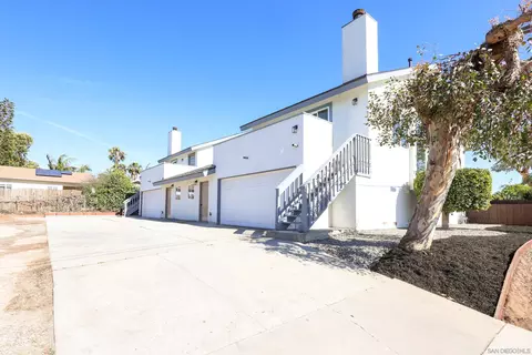 Exterior - 658-660 Santa Fe Dr, Encinitas, CA 92024 photo 11 of 11