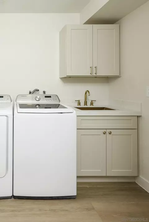 Other - 658-660 Santa Fe Dr, Encinitas, CA 92024 photo 4 of 6