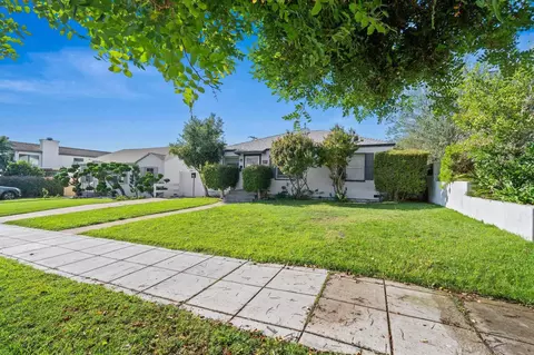 Exterior - 326-28 H Ave, Coronado, CA 92118 photo 2 of 12