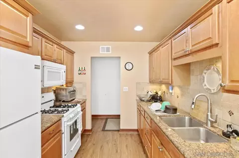 Kitchen - 9407 Lake Canyon Rd, Santee, CA 92071 photo 1 of 3