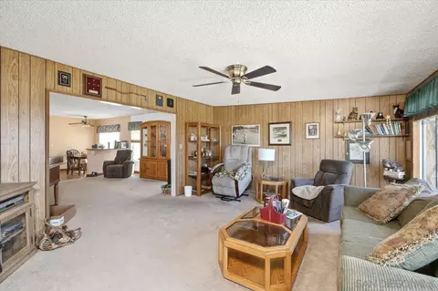 Living - 9407 Lake Canyon Rd, Santee, CA 92071 photo 4 of 5