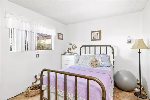 Bedroom - 9407 Lake Canyon Rd, Santee, CA 92071 photo 4 of 4