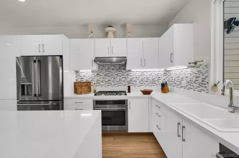 Kitchen - 8270 High St, La Mesa, CA 91941 photo 7 of 7