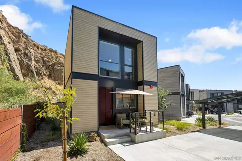 Exterior - 8270 High St, La Mesa, CA 91941 photo 3 of 10