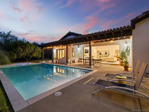 16947 Avenida Luis, Rancho Santa Fe, CA 92067