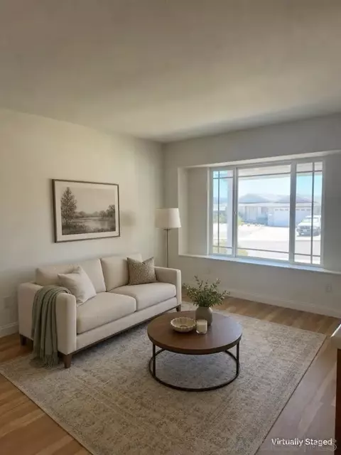 Living - 10012 White Pine Ln, Santee, CA 92071 photo 3 of 4