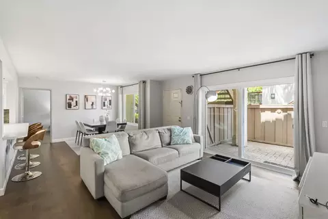 4080 Rosenda #210, San Diego, CA 92122