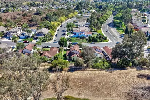View/Area - 809 Applewilde Dr, San Marcos, CA 92078 photo 12 of 18