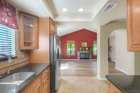 Kitchen - 809 Applewilde Dr, San Marcos, CA 92078 photo 6 of 6