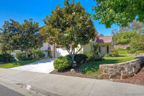 Exterior - 809 Applewilde Dr, San Marcos, CA 92078 photo 5 of 8