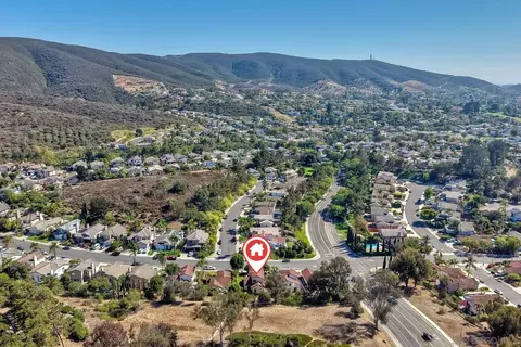 View/Area - 809 Applewilde Dr, San Marcos, CA 92078 photo 13 of 18