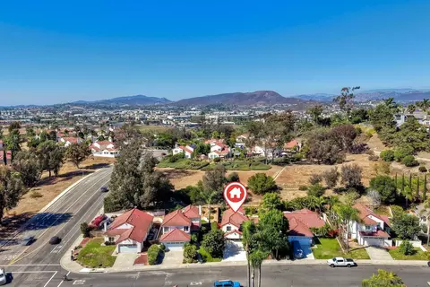 View/Area - 809 Applewilde Dr, San Marcos, CA 92078 photo 4 of 18