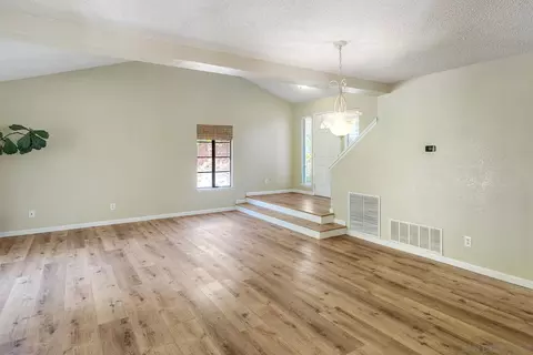 Living - 809 Applewilde Dr, San Marcos, CA 92078 photo 4 of 8