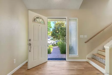 Entry Way - 809 Applewilde Dr, San Marcos, CA 92078 photo 2 of 4