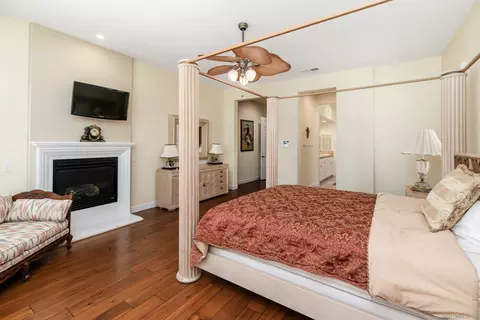 Bedroom - 5148 Minneola Dr, Fallbrook, CA 92028 photo 3 of 3