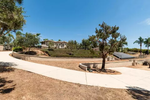 Exterior - 5148 Minneola Dr, Fallbrook, CA 92028 photo 20 of 20
