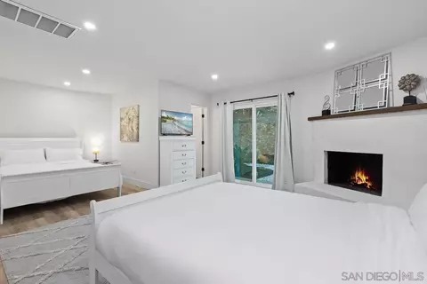 Bedroom - 1112 Starview Dr, Vista, CA 92084 photo 4 of 8