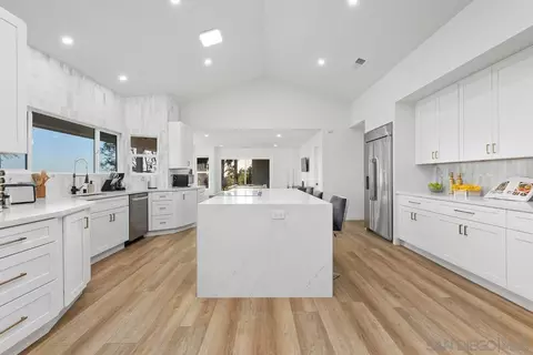 Kitchen - 1112 Starview Dr, Vista, CA 92084 photo 4 of 4