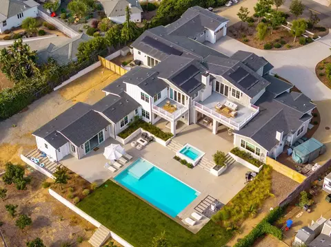 View/Area - 1212 Hymettus Ave, Encinitas, CA 92024 photo 1 of 1