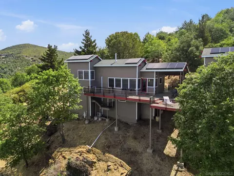 Exterior - 7256 Cosmit Ln, Julian, CA 92036 photo 15 of 17