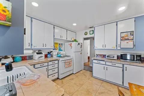 Kitchen - 127 W 11th, Escondido, CA 92025 photo 4 of 6