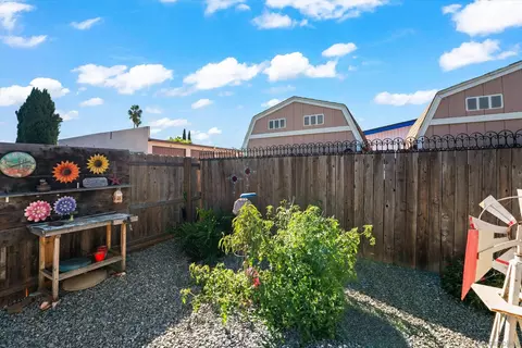 Exterior - 127 W 11th, Escondido, CA 92025 photo 13 of 14