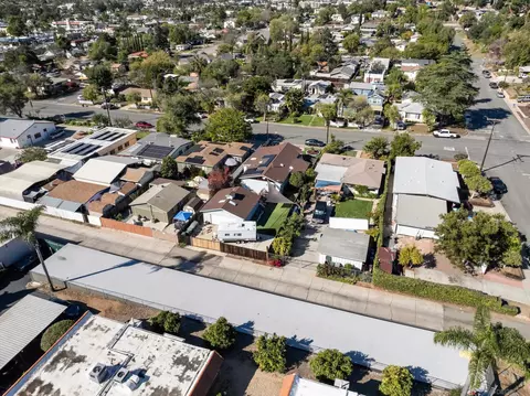 View/Area - 127 W 11th, Escondido, CA 92025 photo 1 of 5